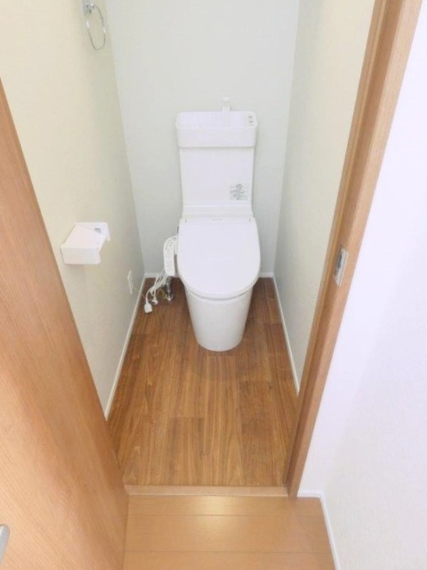 トイレ　図面と現状に相違がある場合には現状を優先