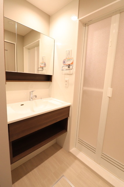 洗面設備　洗面所