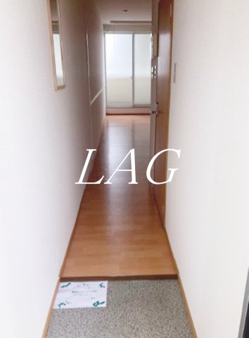 玄関　玄関です。