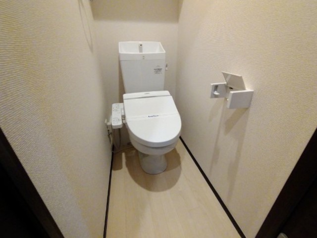 トイレ　別部屋参考写真