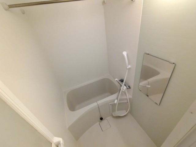 バス・シャワールーム　別部屋参考写真