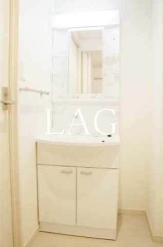 洗面設備　洗面台です。