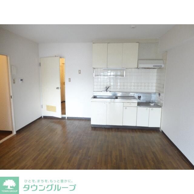 居室・リビング　別室参照