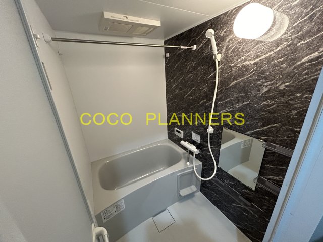 バス・シャワールーム　※別物件のイメージ写真です。現況優先となります。