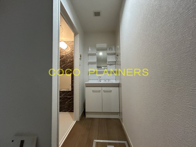 洗面設備　※別物件のイメージ写真です。現況優先となります。