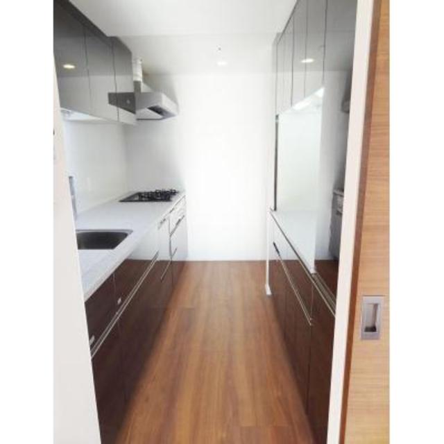 キッチン　※写真は同タイプ住戸です。