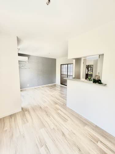 居室・リビング　リビング