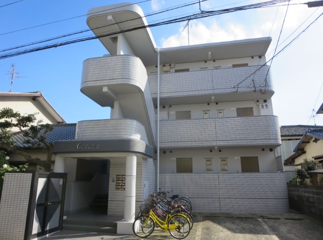 建物外観　学生専用マンションです！