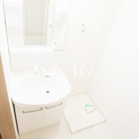 洗面設備　独立洗面台です。