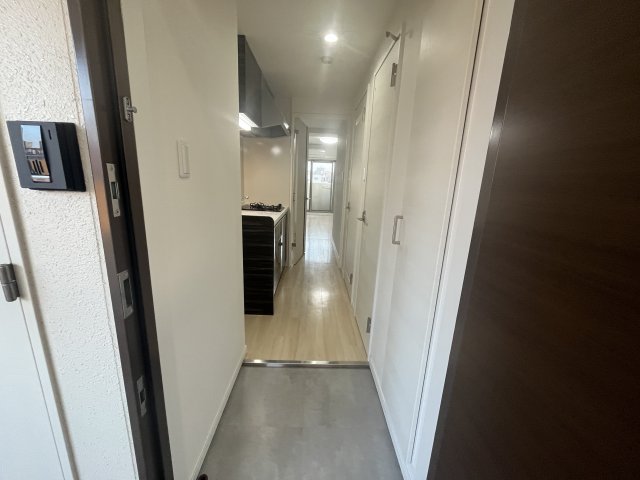 玄関　現況優先