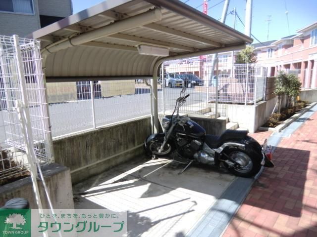 その他共有部分　屋根付き駐輪場