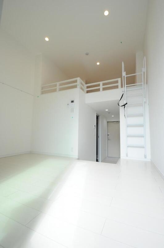 居室・リビング　採光のとれた明るいお部屋♪