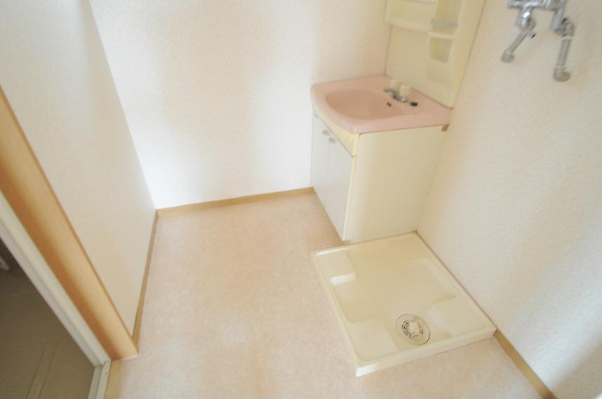 洗面設備　嬉しい独立洗面台