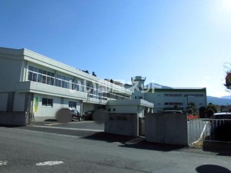 小学校　秩父市立秩父第一小学校（小学校）まで4170m