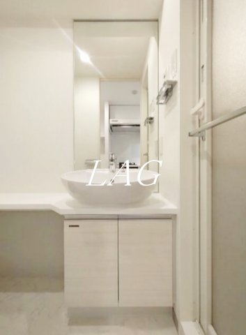 洗面設備　独立洗面台です。