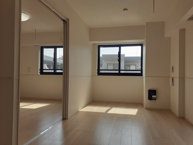 居室・リビング　リビング