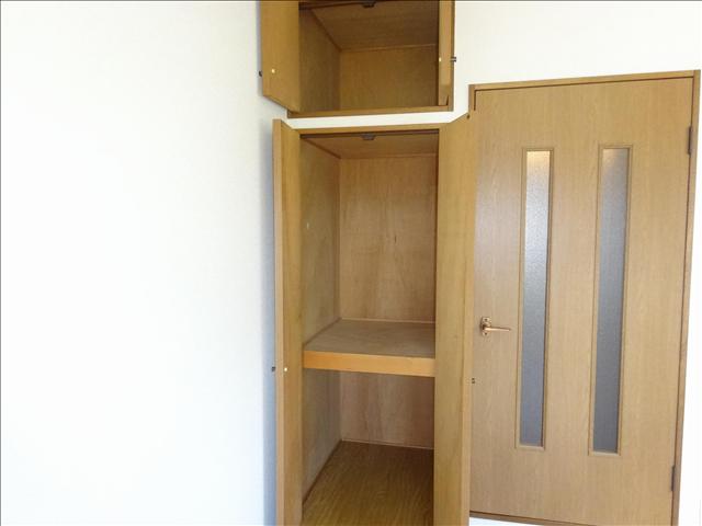 収納　洋室収納