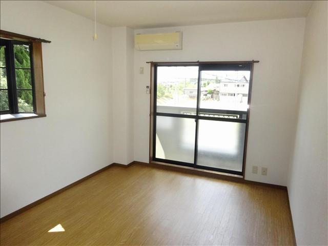 居室・リビング　エアコン付き