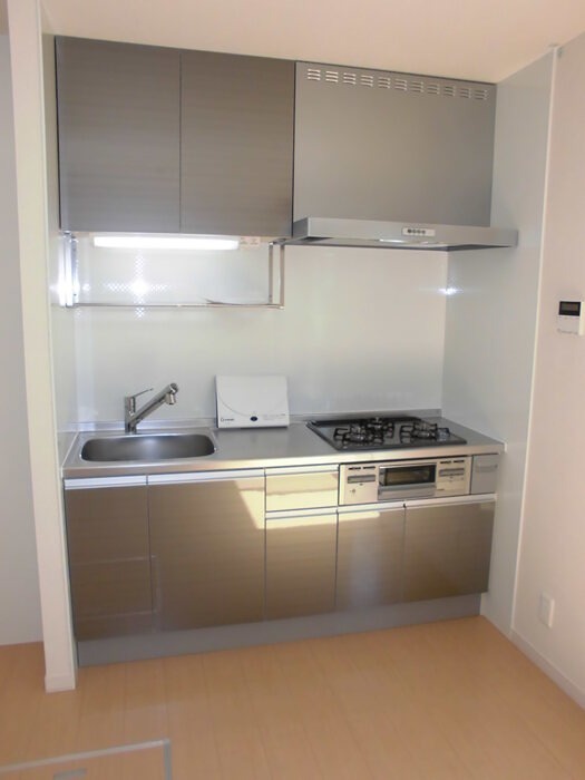 キッチン　3口コンロ・グリル付きです★