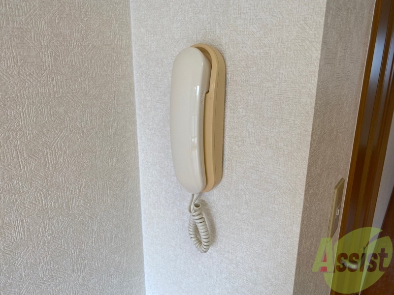 セキュリティ　インターホンは通話ができるので急な訪問があっても安心です。