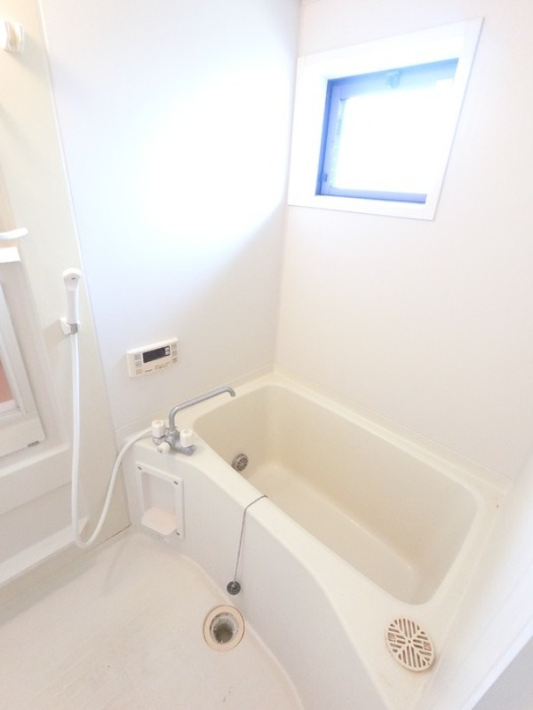 バス・シャワールーム　図面と現状に相違がある場合には現状を優先