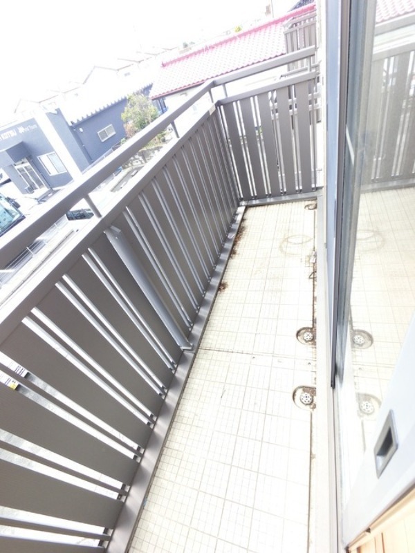 バルコニー　図面と現状に相違がある場合には現状を優先