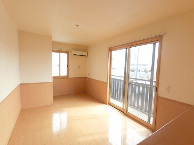 居室・リビング　図面と現状に相違がある場合には現状を優先