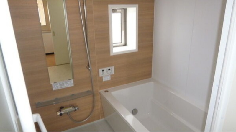 バス・シャワールーム　図面と現状に相違がある場合には現状を優先