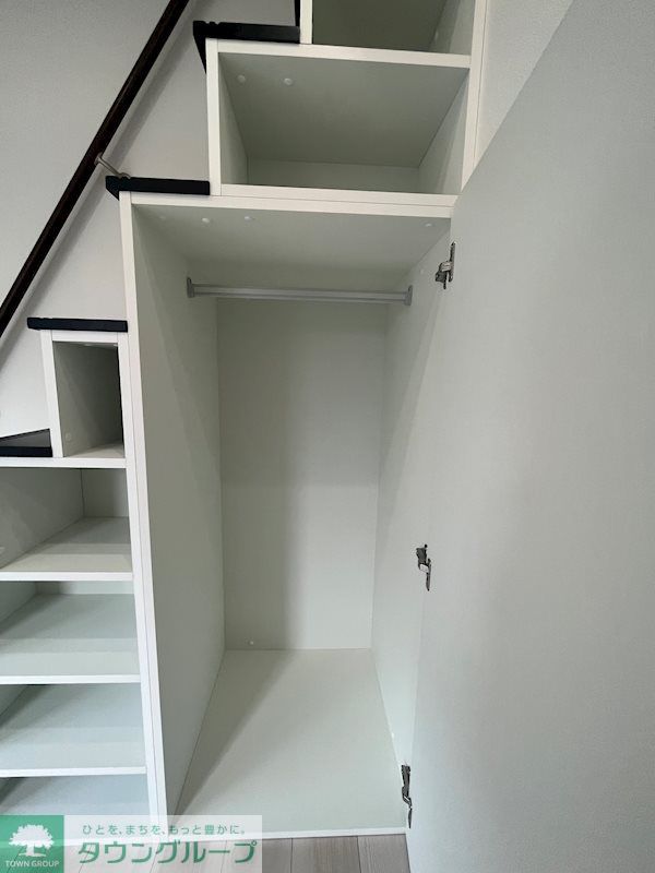 収納　ロフト横は収納付きです！