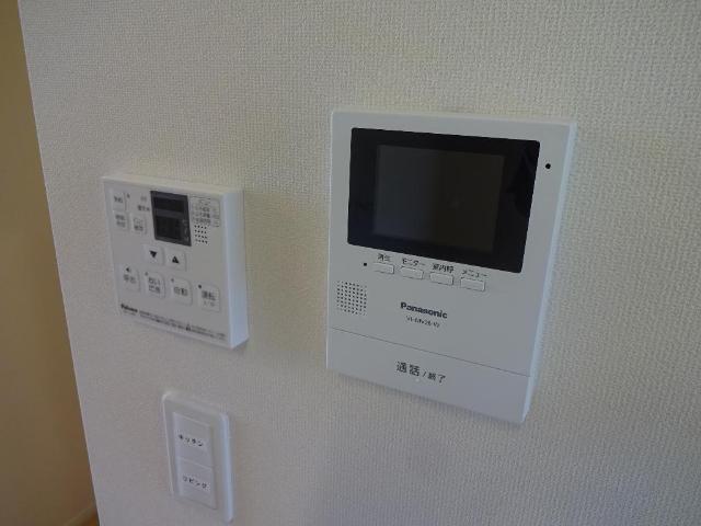 その他設備　モニター付インターホン（イメージ）