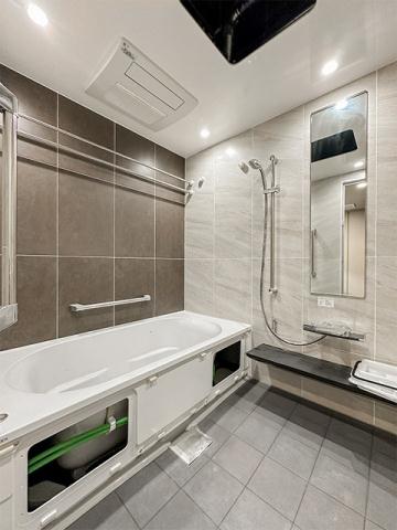 バス・シャワールーム