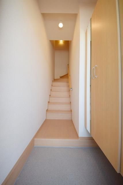 玄関　シューズボックスあります♪