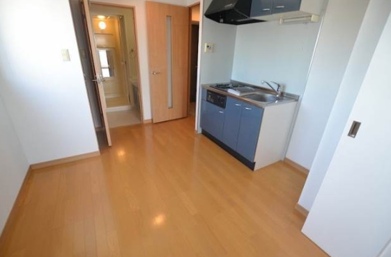 居室・リビング　☆明るい居室☆※リノベーション予定