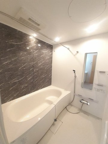 バス・シャワールーム　日々の暮らしに欠かせないお風呂です