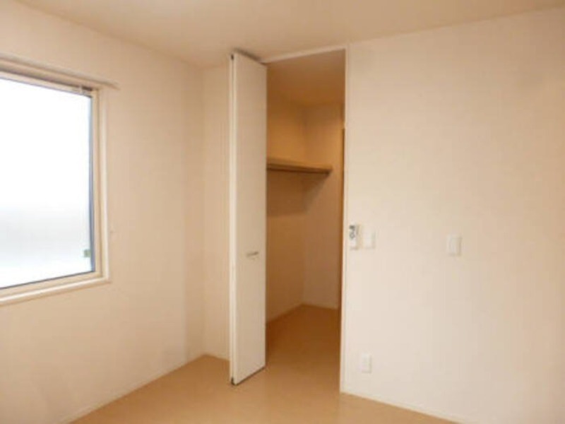 収納　図面と現状に相違がある場合には現状を優先