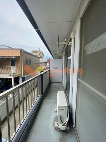 バルコニー　広々としたバルコニーです