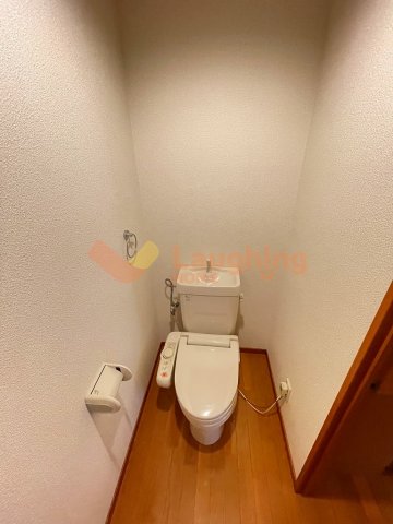 トイレ　清潔感のあるトイレです