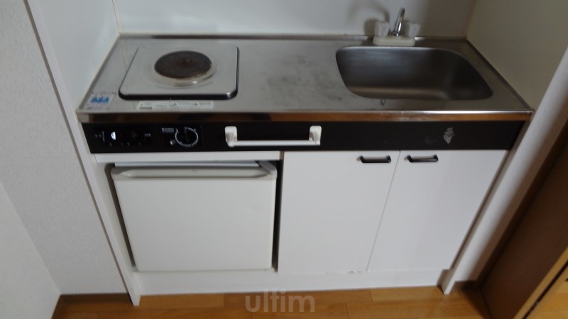 キッチン　違うお部屋の写真です。ご参考までに