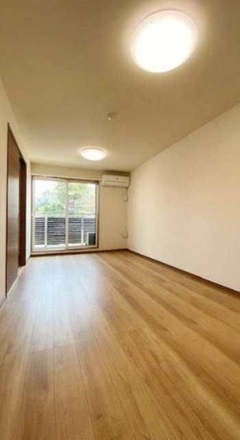 居室・リビング　別部屋同仕様タイプ