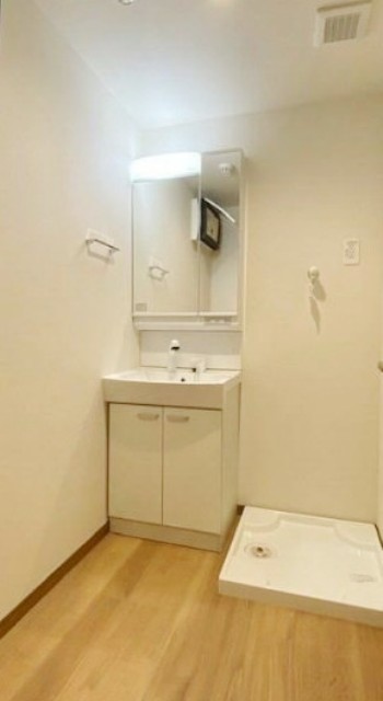 洗面設備　別部屋同仕様タイプ