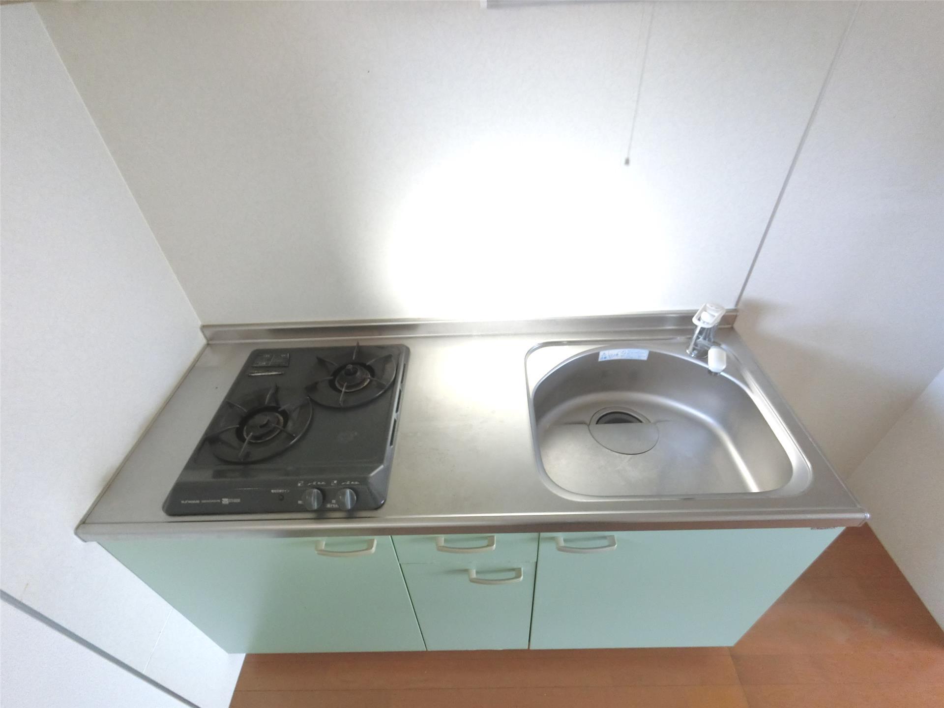 キッチン　２口コンロシステムキッチン