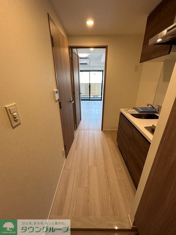 玄関　※参考写真