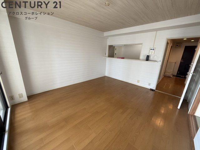 居室・リビング　明るいリビングです♪