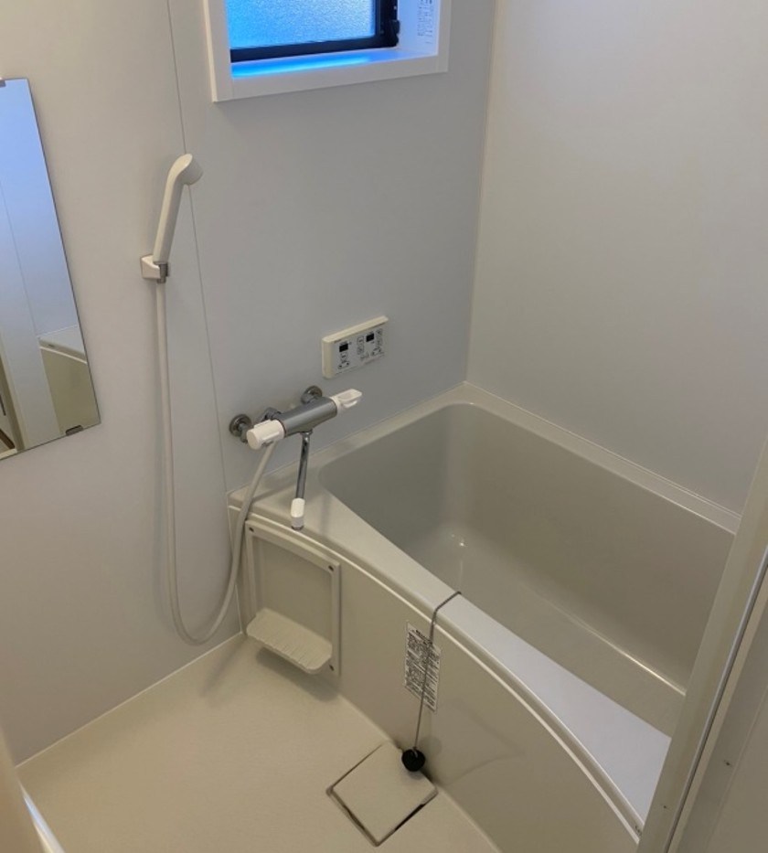 バス・シャワールーム　お風呂です。