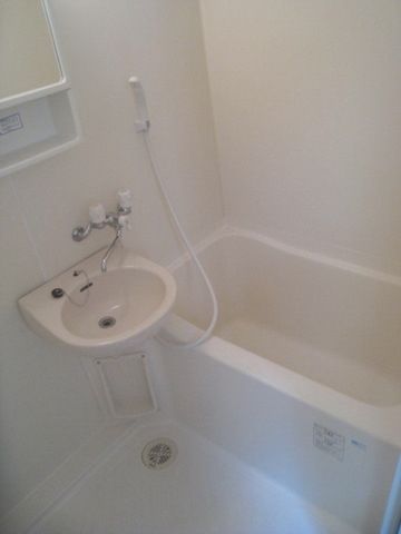 バス・シャワールーム　★お部屋探しはタウンハウジング高幡不動店まで★