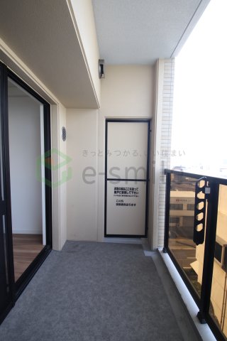 バルコニー　同シリーズ別物件の写真です