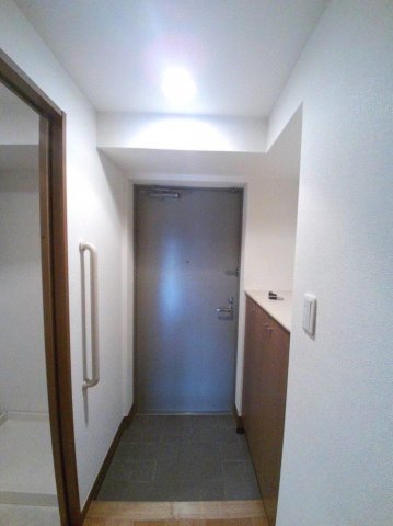 玄関　【本駒込Kマンション】
