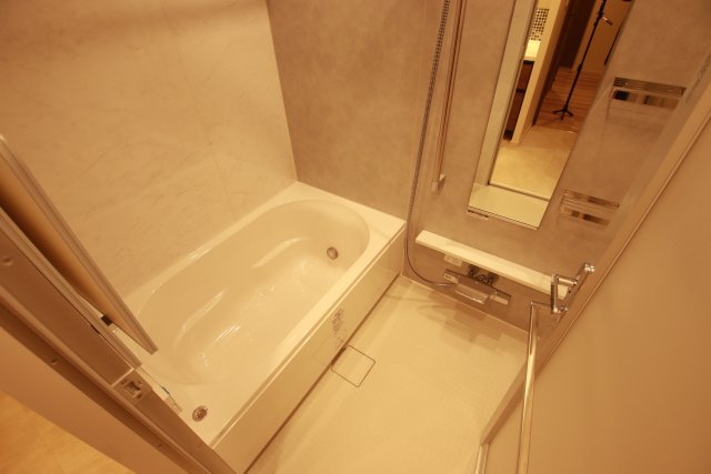 バス・シャワールーム　※別号室の参考写真です※