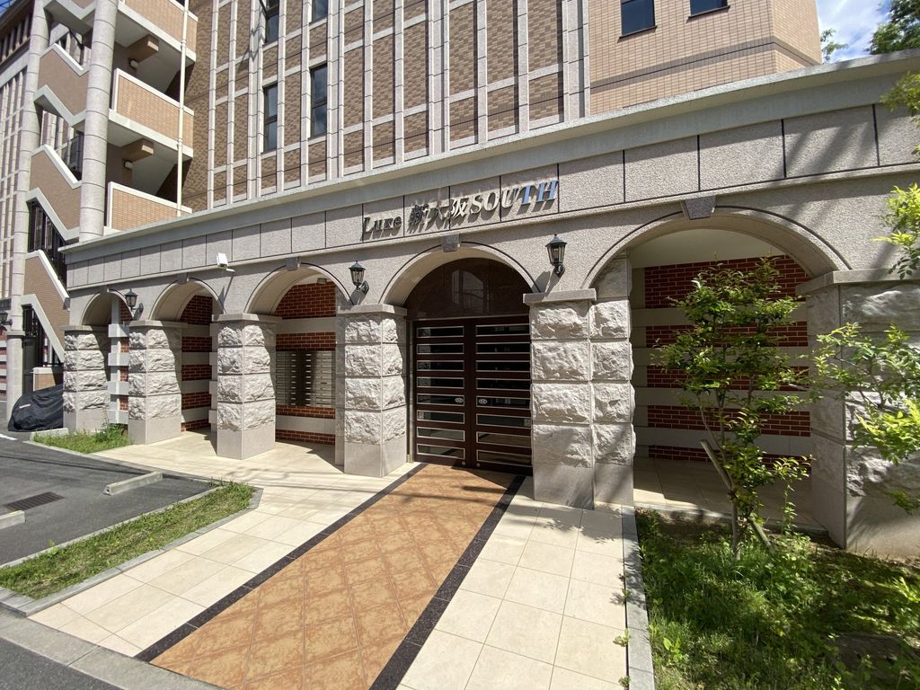 エントランス　エントランス