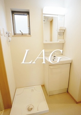 洗面設備　洗面台です。